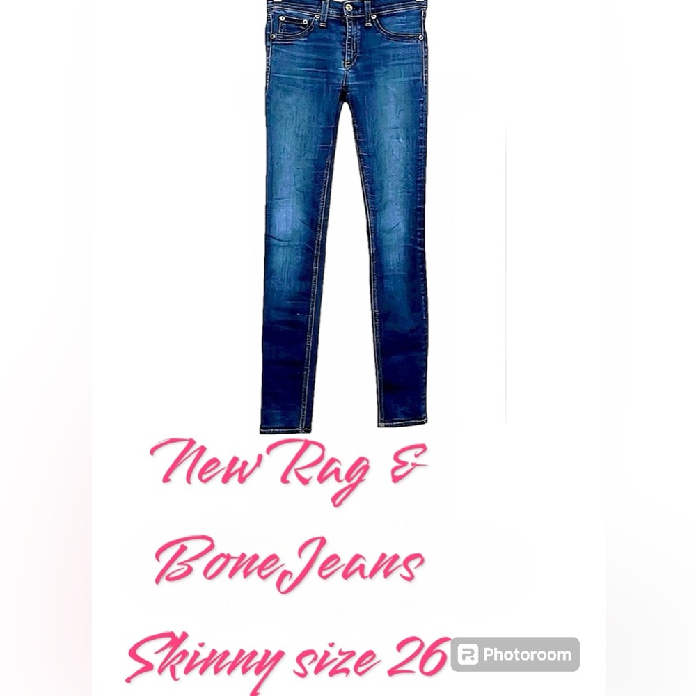 Rag & Bone size 26 skinny’s mint condition! Once you wear a pair U fall in love!